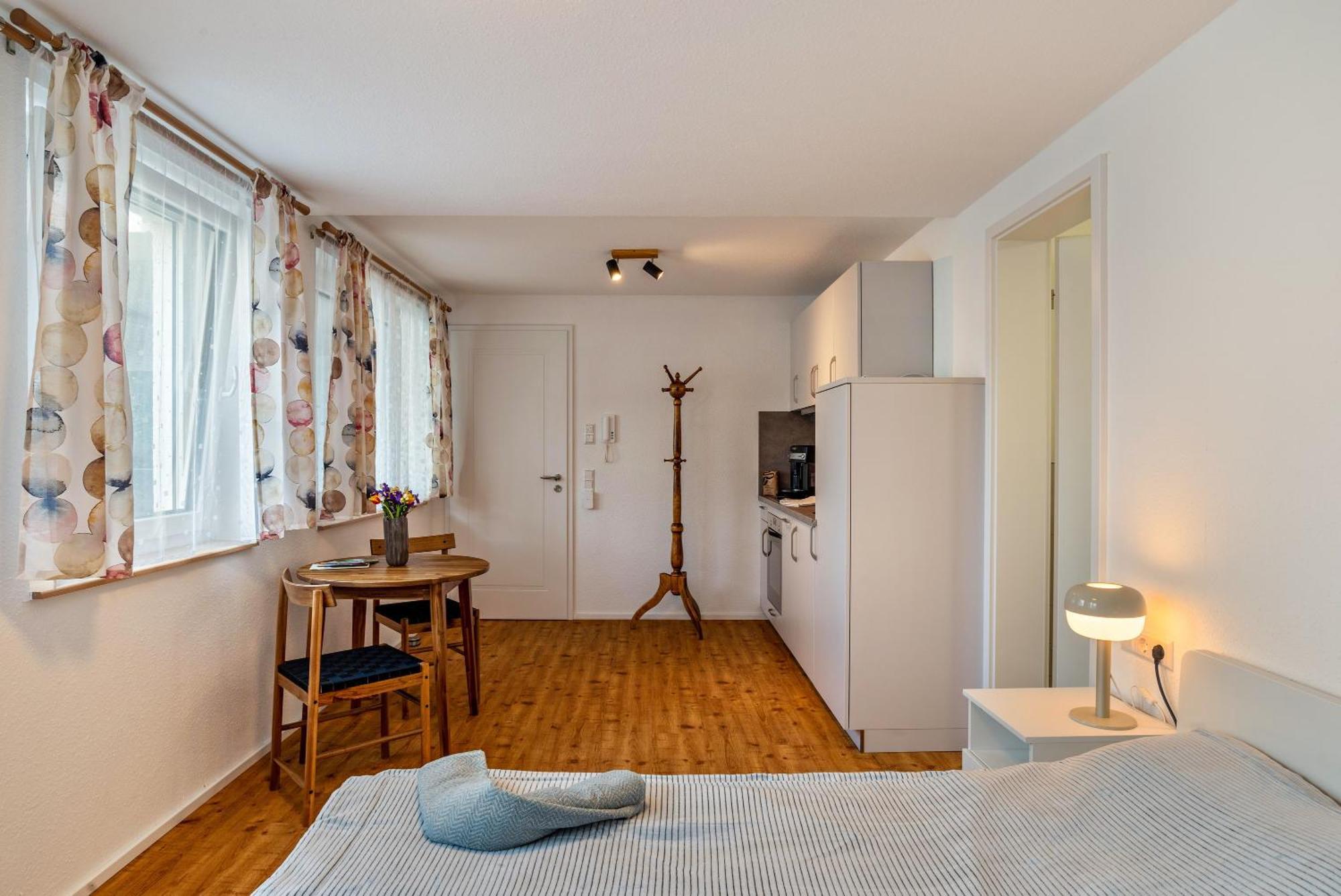 In Der Stadt Und Der Natur Calw Bagian luar foto
